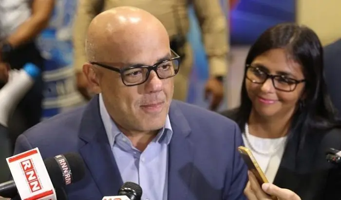 ¡GUAIDÓ DICE HABER HABLADO CON DUQUE! Vea la respuesta de los hermanos Rodríguez ante la conversación del líder opositor