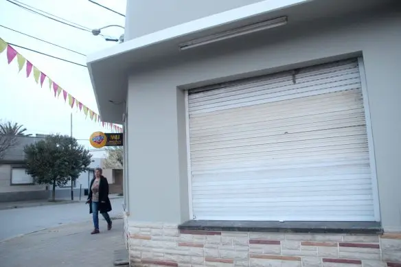 Harto de los reiterados robos no descarta cerrar su comercio