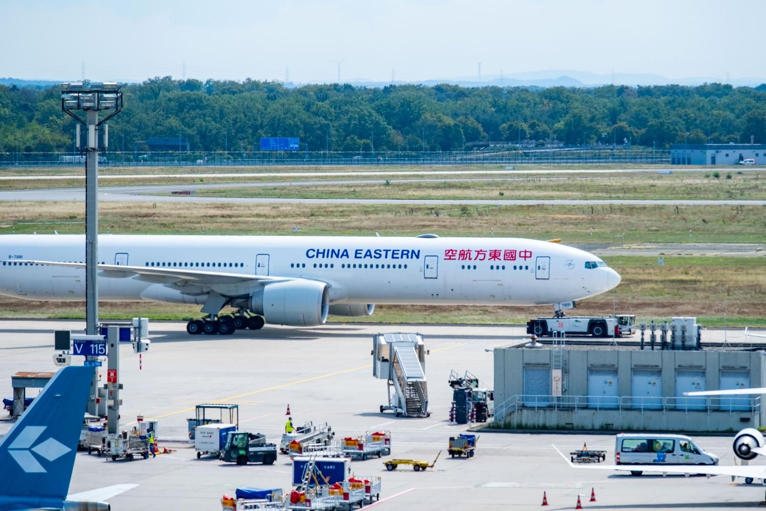 Boeing 777-300ER de China Eastern Airlines (Foto: kittyfly - DepositPhotos.com)