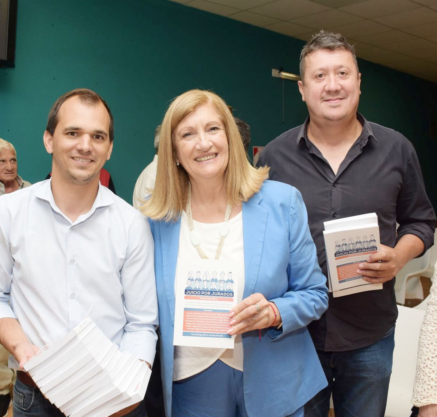 Se presentó en Concepción del Uruguay el libro sobre juicio por jurados en Entre Ríos
