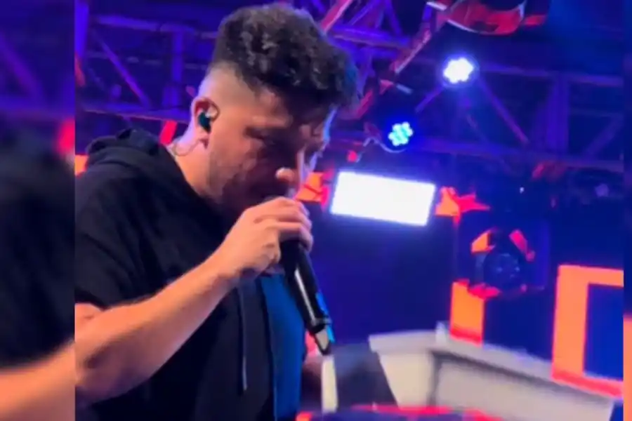 Damián Córdoba frenó el baile al ver una particular situación entre sus fanáticos