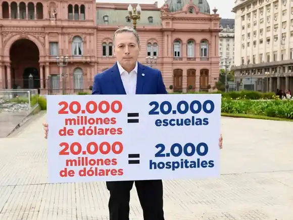 Gray: "Con el préstamo del FMI se podrían construir hospitales y escuelas, en lugar de utilizarlo para la timba"