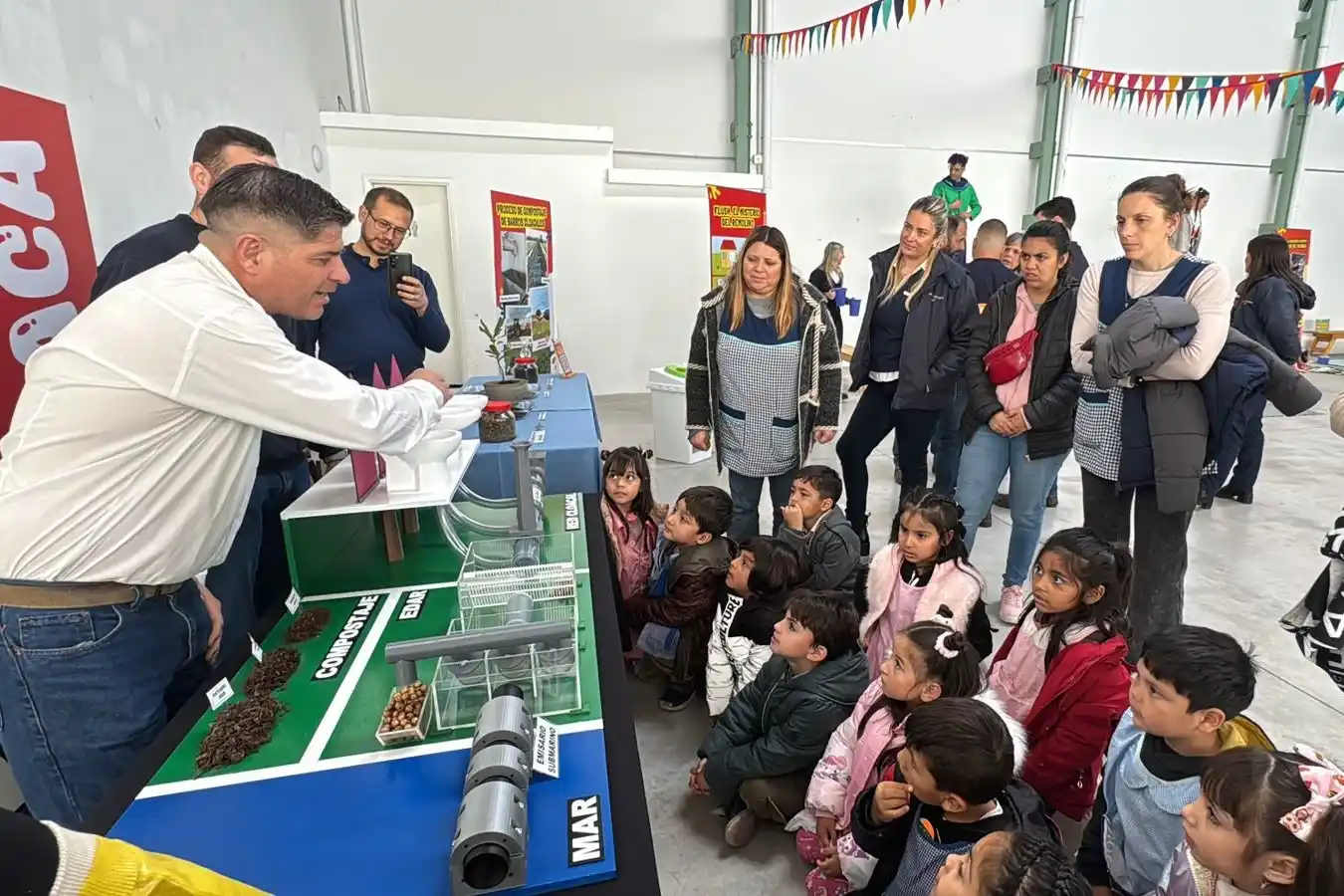 La actividad tiene como objetivo generar conciencia sobre el cuidado del agua.