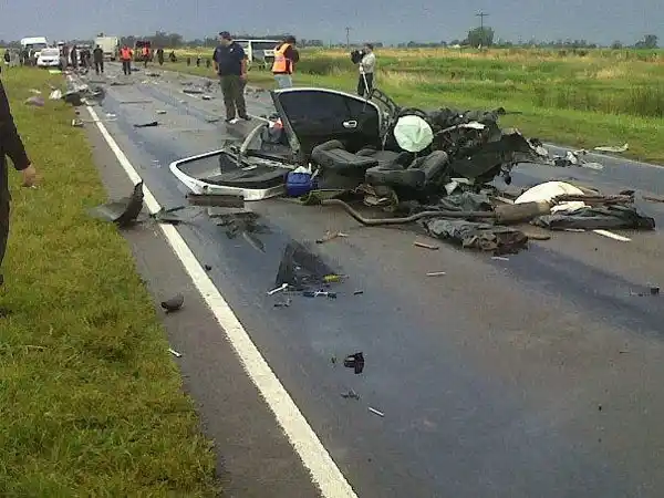 Dos muertos en un impactante choque en Pehuajó