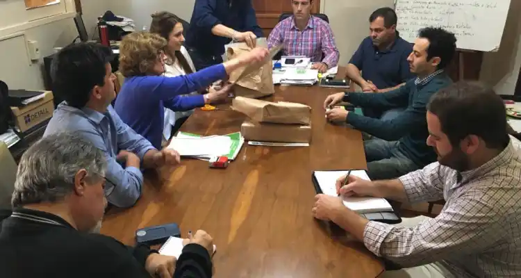Las ofertas para pavimentar 135 cuadras superan el subsidio provincial de $ 38 millones