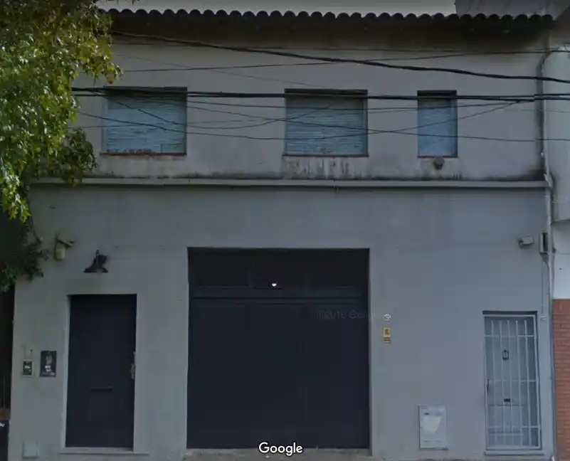 Usurparon una casa de Vicente López y tenían a la dueña de 94 años encerrada en un cuarto