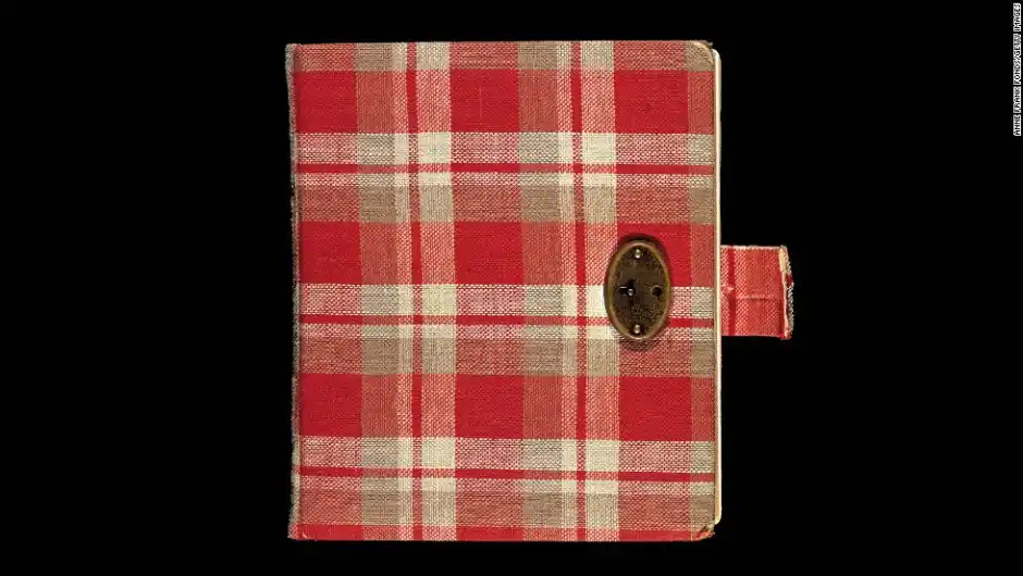 Reabren investigación para determinar quién delató a Ana Frank y su familia