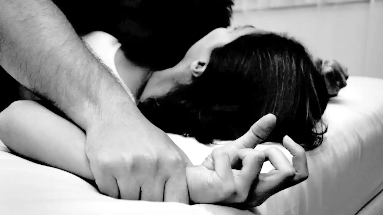 Joven denuncia haber sido violada en una entrevista laboral