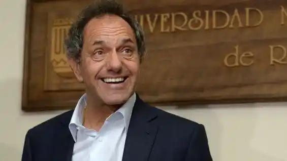Scioli dijo que no va al debate porque es un candidato "coherente y predecible"