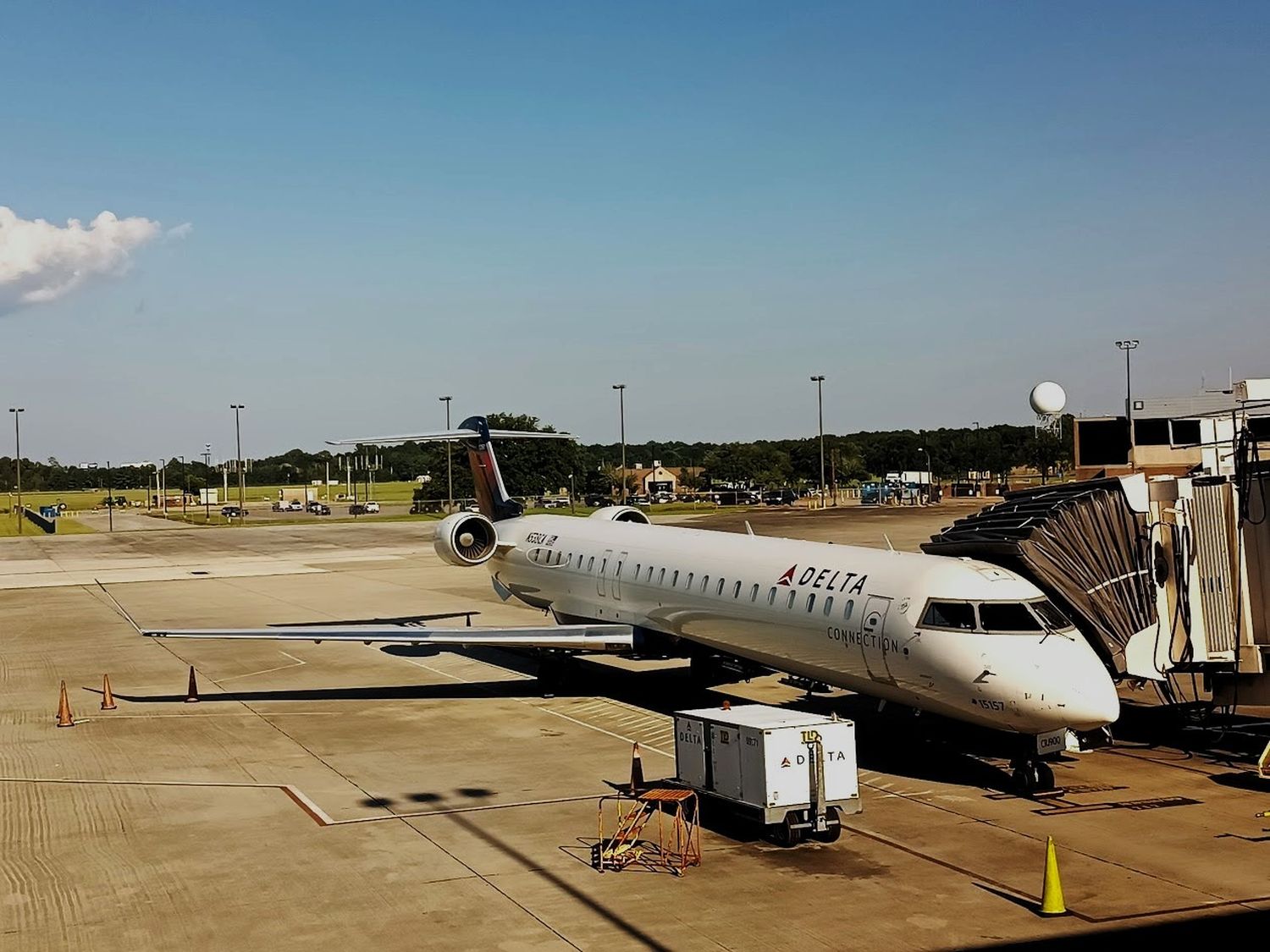 Delta pagará 30.000 dólares a cada pasajero tras el accidente en Toronto