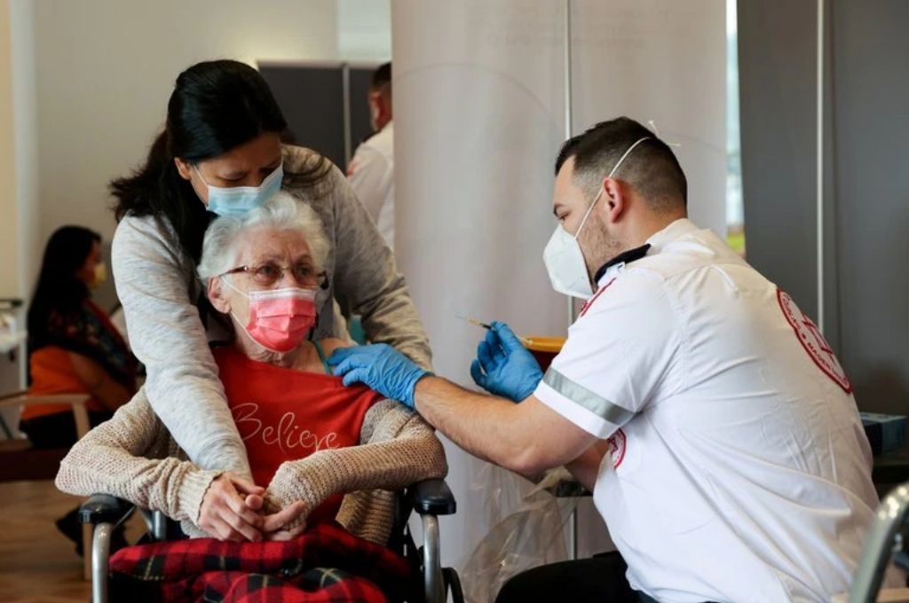 El aumento de casos podría saturar el sistema de salud de Israel