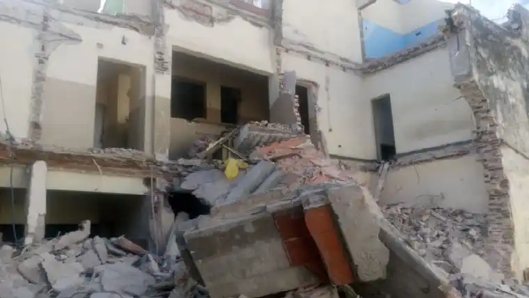Rosario: Un técnico en seguridad murió aplastado en una obra
