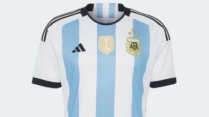 Sale a la venta la camiseta de la Selección con las tres estrellas: cuál es el precio y cómo conseguirla