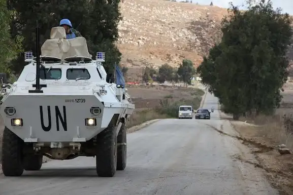 Las Fuerzas de Paz de Naciones Unidas (UNIFIL) patrullan la frontera que divide al Líbano de Israel