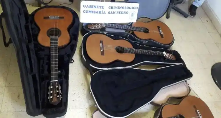 Robaron y recuperaron cuatro guitarras de los concertistas Laura Torrillo y Félix Cámara