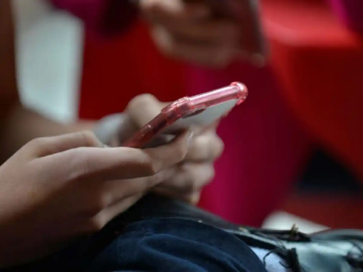 Dos detenidos por robar celulares en boliche de Brinkmann
