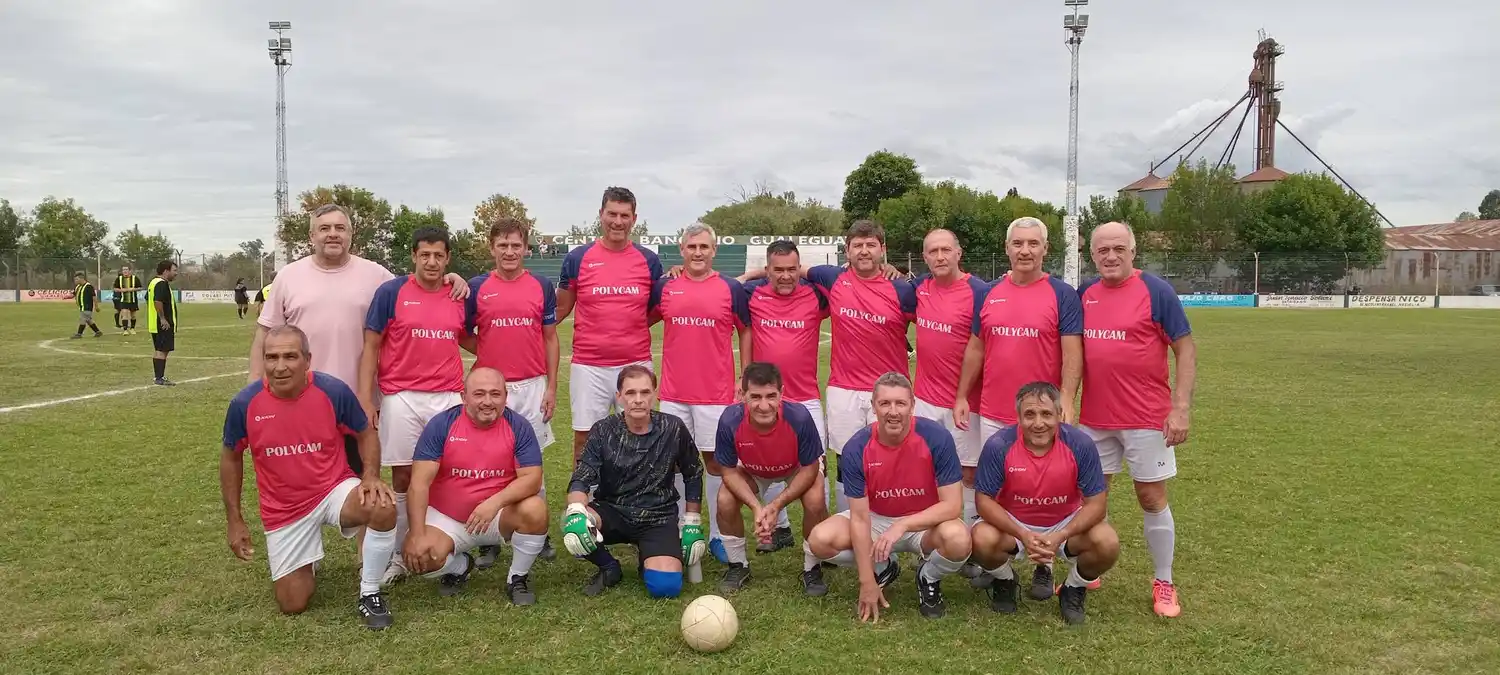 Se disputa la segunda fecha del fútbol de veteranos en cancha Urquiza