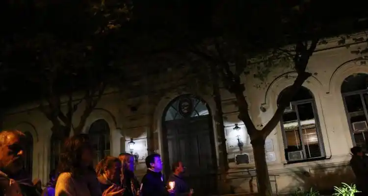Tras la marcha por Ariel Gomila, familiares apuntaron al Gobierno por no acompañarlos y deslizaron vínculos con el prófugo Ulises Fernández