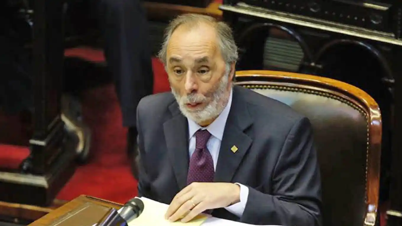 Tonelli: “Los jubilados pierden plata, pero no poder adquisitivo”