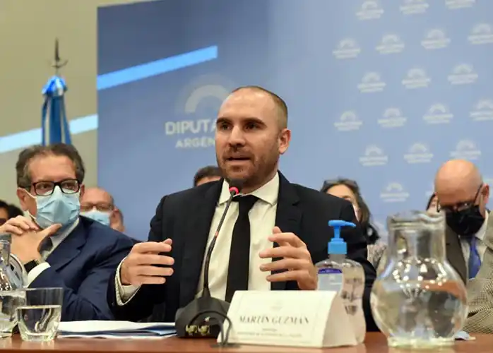 Diputados debaten el acuerdo con el Fondo Monetario Internacional