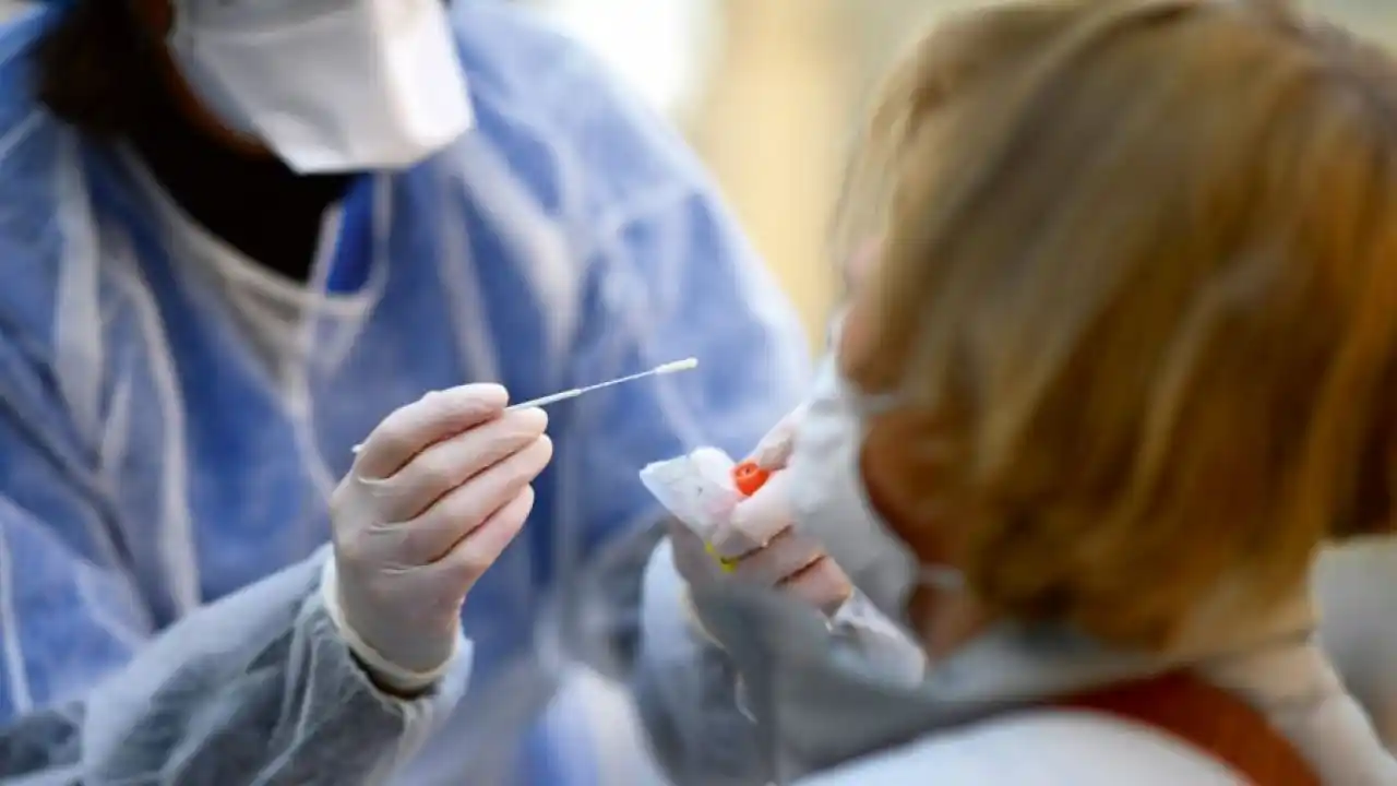 Covid-19: se registraron 1.316 casos y 6 fallecimientos en la Provincia