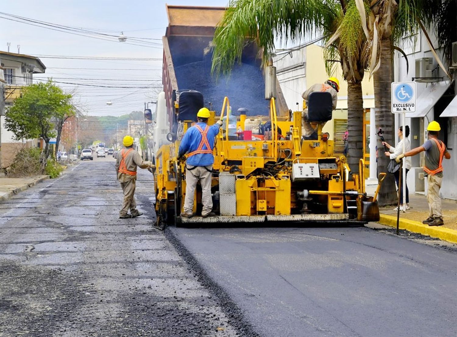 Avances en las obras de repavimentación del microcentro