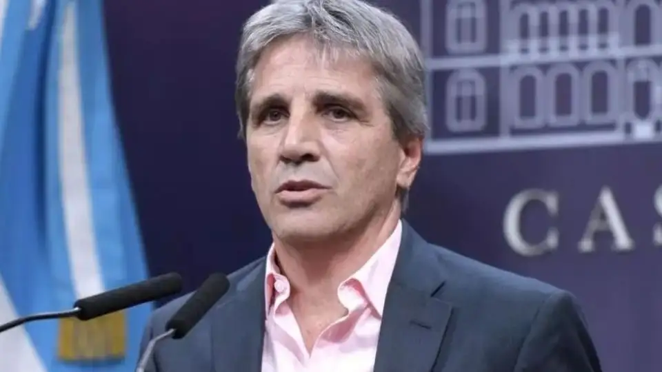 Luis Caputo.