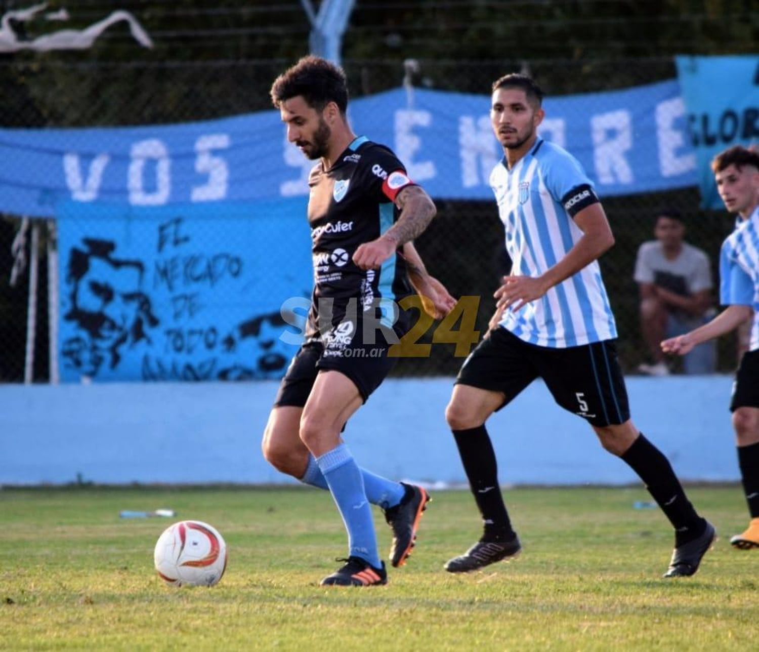 Hughes FBC goleó a Unión y Cultura con dos goles de Nacho Scocco