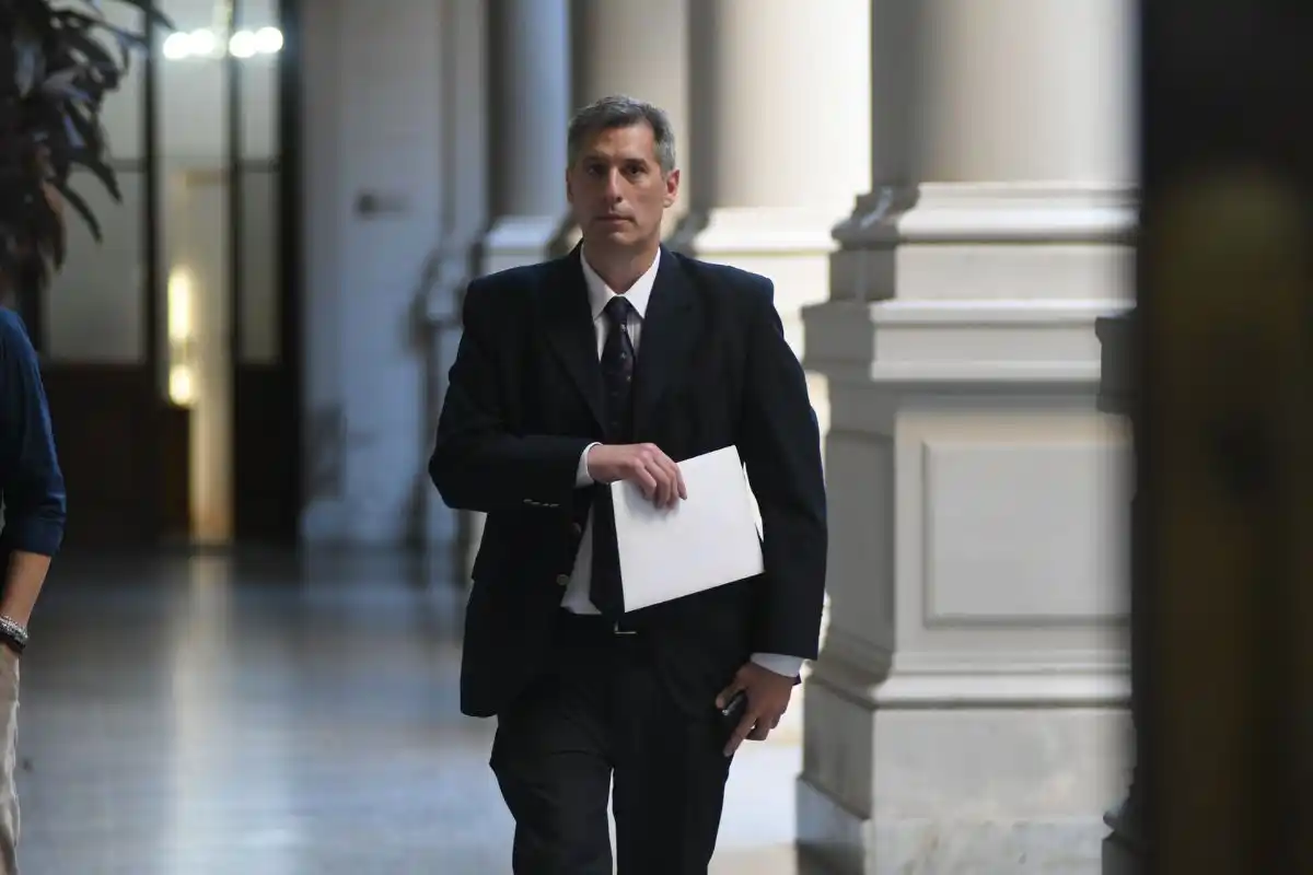 Olivares estimó que el fisco provincial pierde $ 12.500 millones mensuales por los recortes