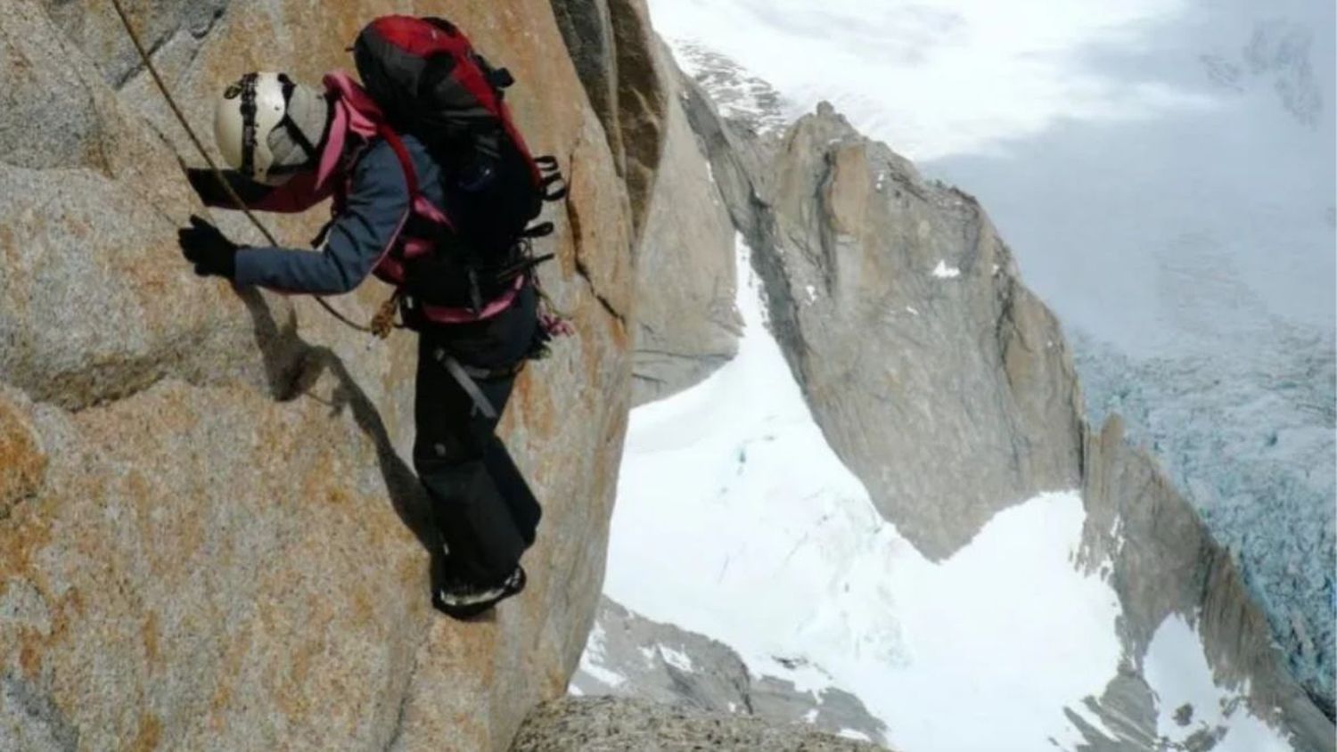 Avalancha en El Chaltén: un muerto y una escaladora malherida