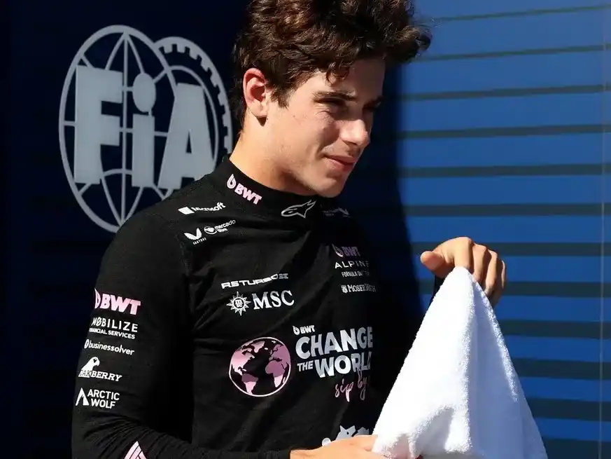 "Me taparon dos autos en el sector 3, (Carlos) Sainz y (Oliver) Bearman, y perdí mucho tiempo", explicó el piloto de Alpine. Crédito: Reuters/Piroschka Van De Wouw