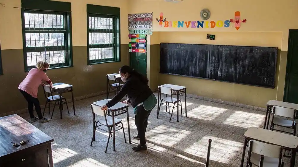 «Estamos en un momento crítico» para volver a las aulas, advierte la ministra de Educación de Santa Fe