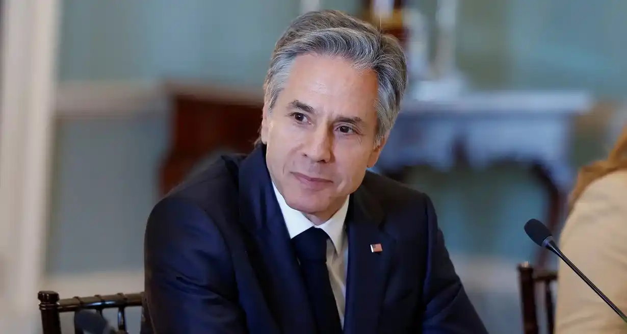 El secretario de Estado de EE.UU. viaja a China para sostener la comunicación entre las potencias