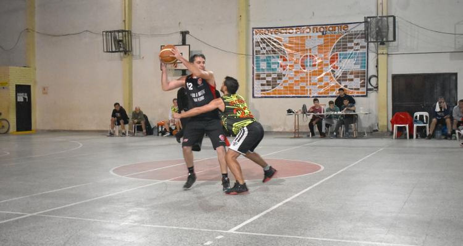 Mitre acomoda la nave en +35