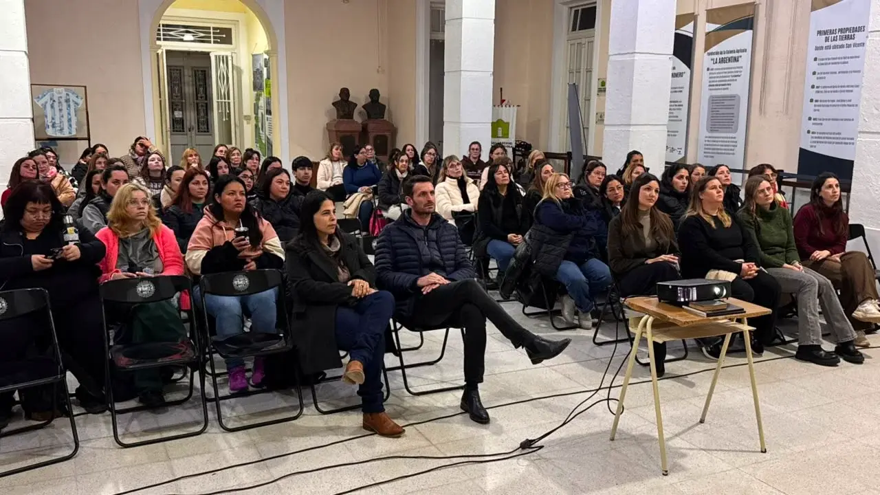 Brindaron una charla en San Vicente con herramientas para comprender y acompañar el TDAH