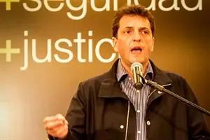 San Isidro: Denuncian que la Armada prohibió acto del Frente Renovador 