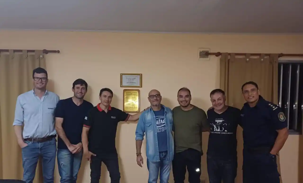 Con fondos de AVACC renovaron el techo de la Comisaría Crespo