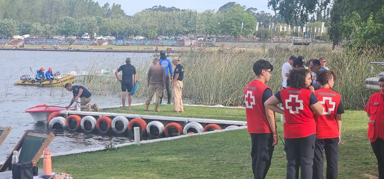 Imágen del operativo desplegado tras la desaparición del joven, quien posteriormente fue hallado sin vida.