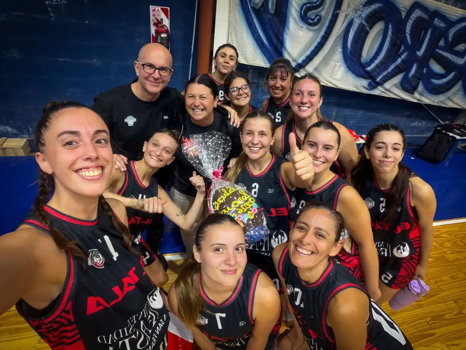 Las pibas del "Albo" sumando kilómetros y experiencia en el Torneo "Protagonistas".