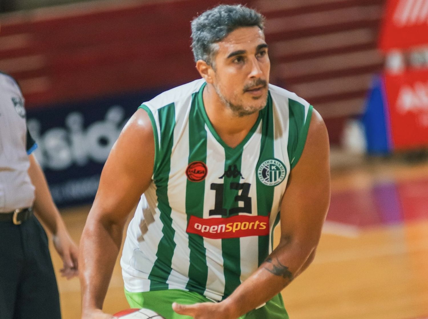 Maximiliano Maciel fue el goleador y figura del “Dragón”.