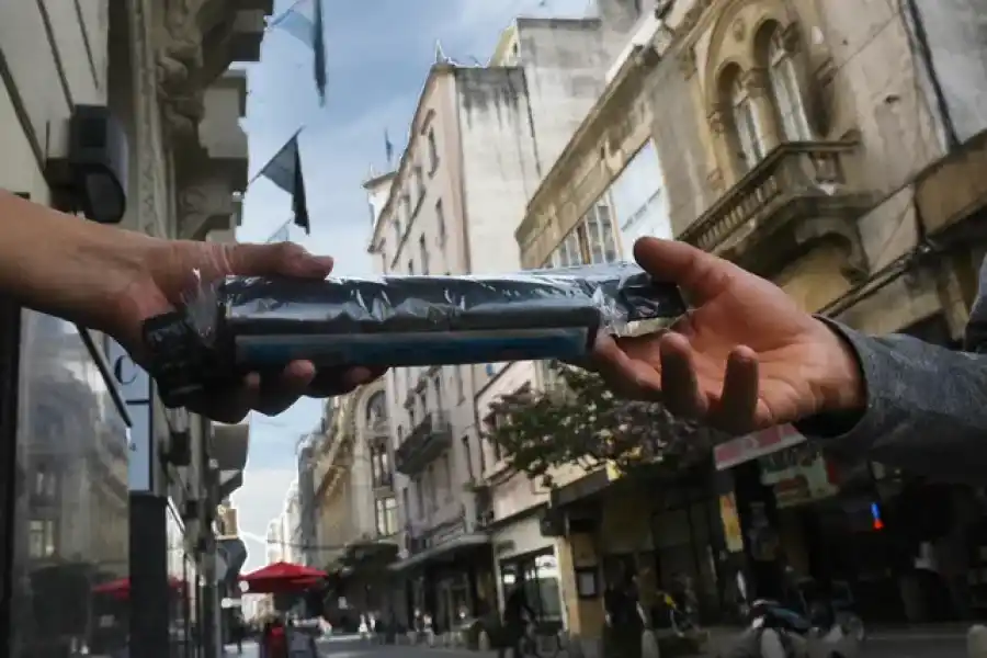 Cuento del tío: dicen que son recolectores para vender bolsas de basura