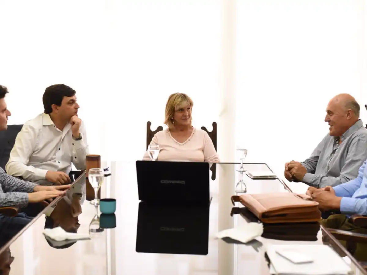 Las Varillas: reunión entre municipio y la Agencia Córdoba Cultura 