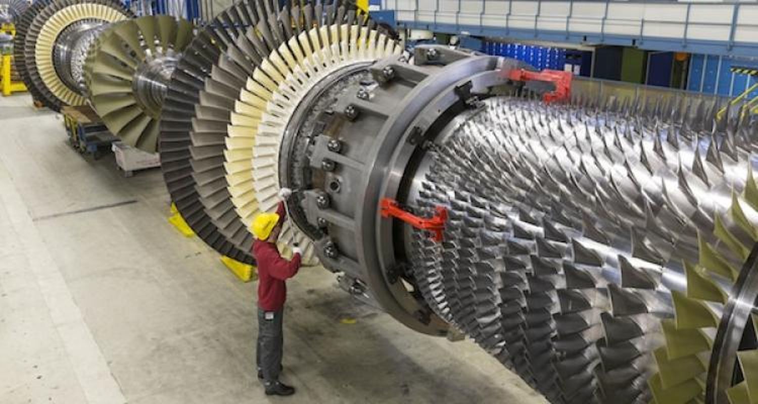 Llegan las turbinas para la central termoeléctrica en Ruta 191