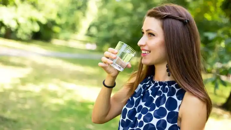 La ecuación matemática para saber cuánta agua hay que tomar