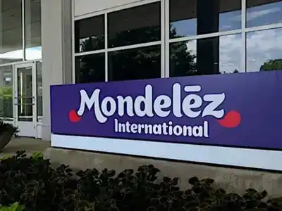 Una megaempresa de golosinas paralizó su producción por falta de ventas