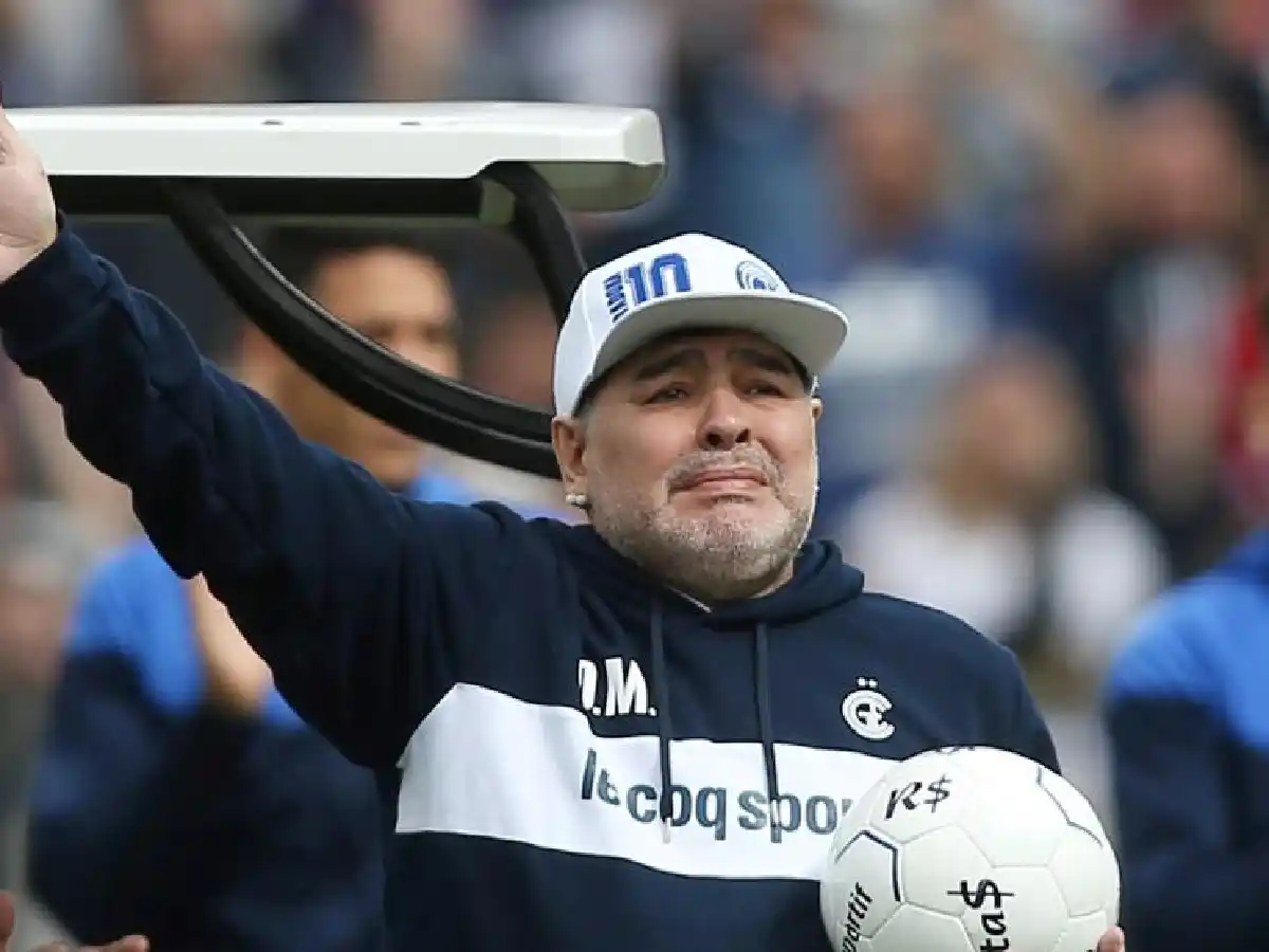 Maradona celebró el triunfo de Alberto y Cristina: “Los estábamos esperando”