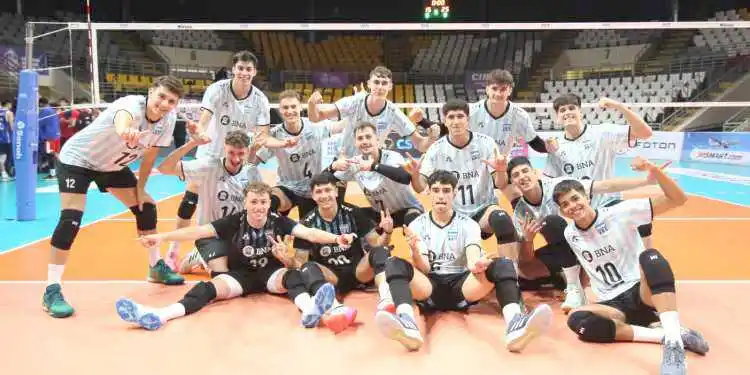 Victoria en sets corridos ante Paraguay en el debut en Lima