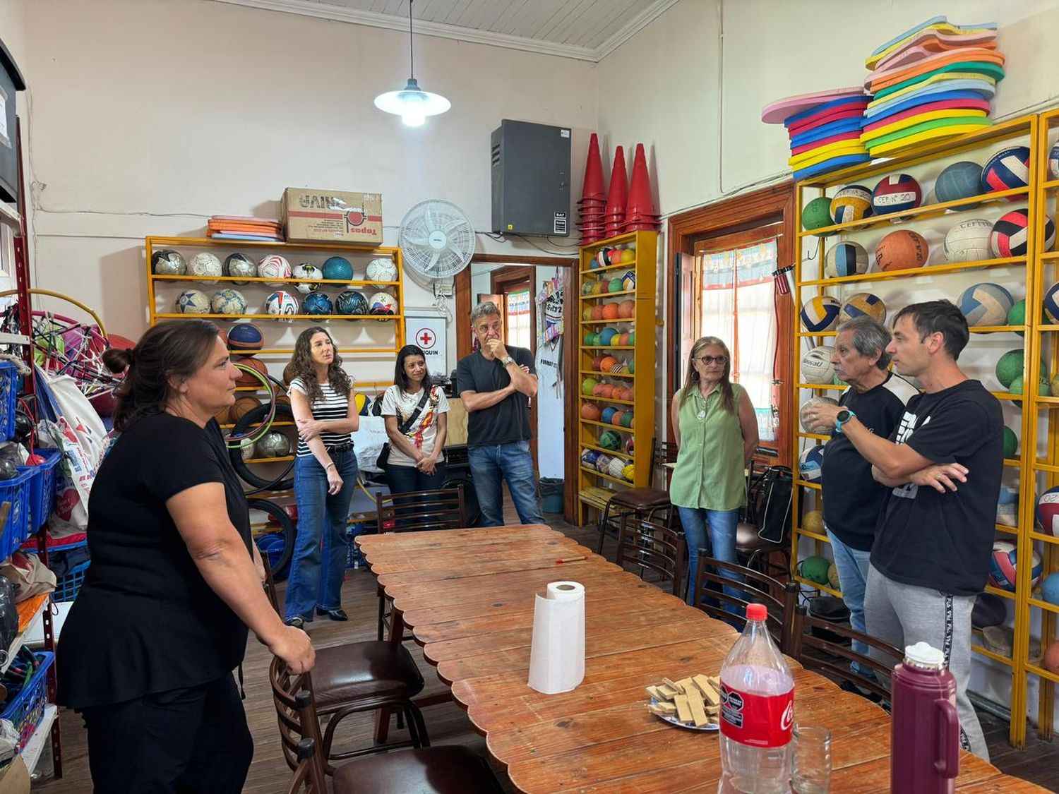 La senadora visitó instituciones de Firmat.