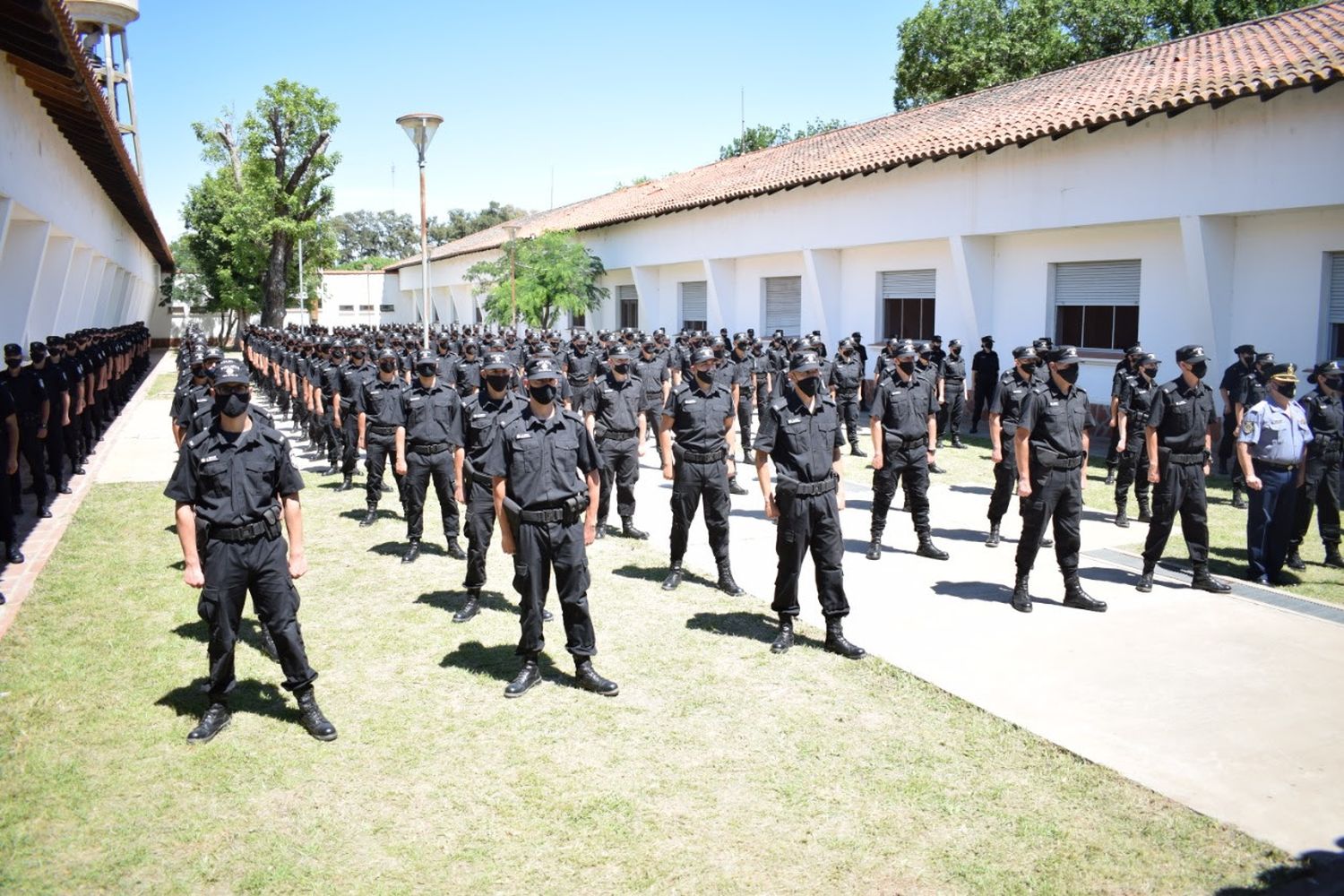 Egreso de cadetes del ISeP en Rosario y Recreo: se incorporaron 391 nuevos policías