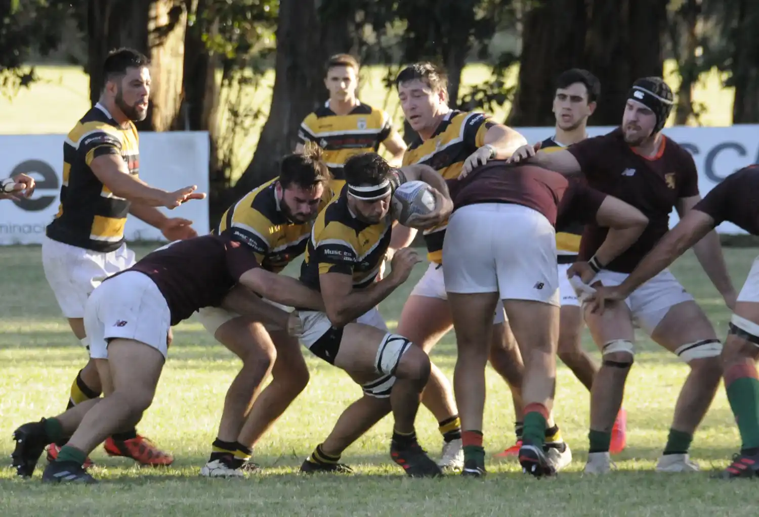 Uncas y Los Cardos se probaron frente a Newman